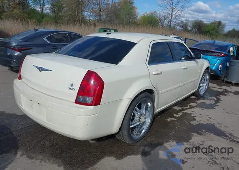 2006 Chrysler 300 from USA, damaged, VIN 2C3LA43R46H526961